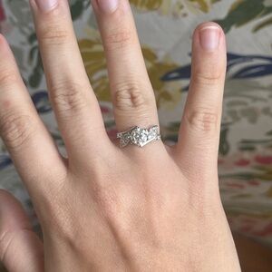 1 carat Moissanite diamond ring leaf band Sterling silver 925 adjustable size